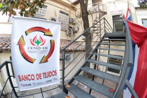 Abdo inauguró el primer Banco de Tejidos en el Cenquer